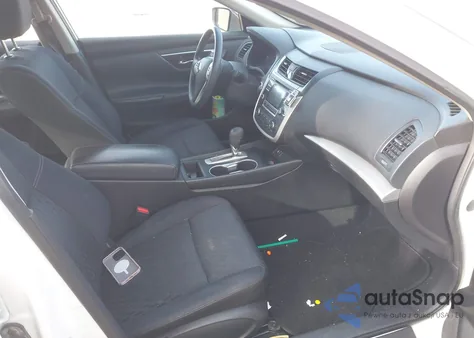 2016 Nissan Altima 2.5/2.5 S/2.5 Sl/2.5 Sr/2.5 Sv из США, поврежденный, VIN 1N4AL3APXGC235030